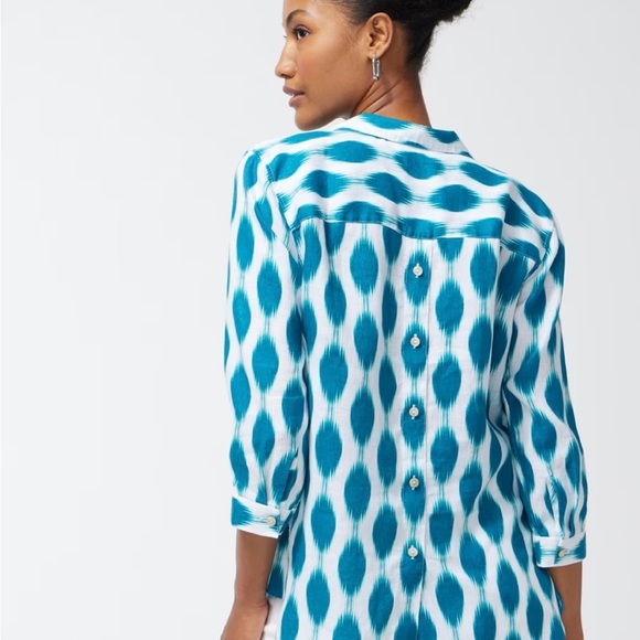 Beautiful aqua and white linen Chicos blouse - Picture 3 of 8